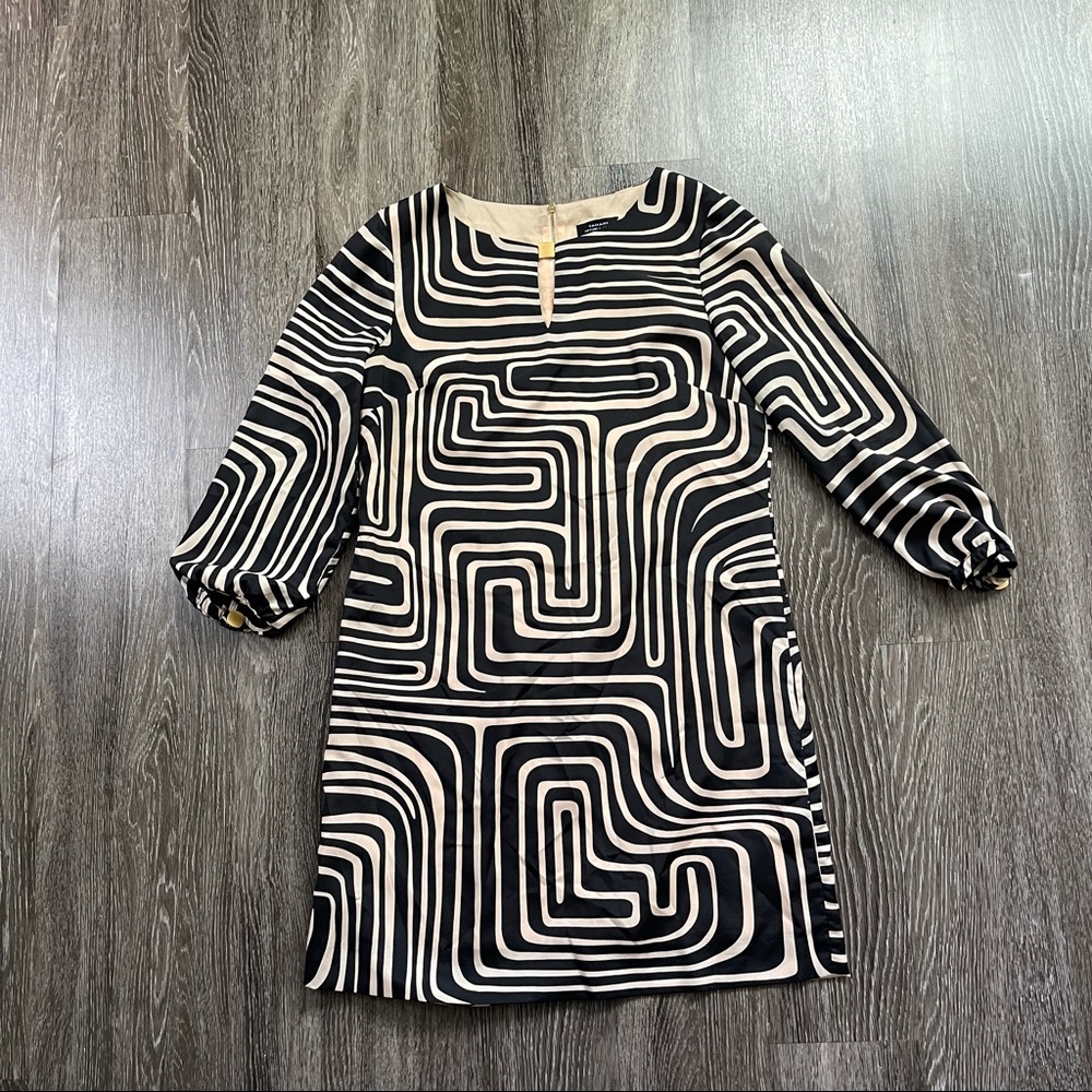Tahari patterned shift dress